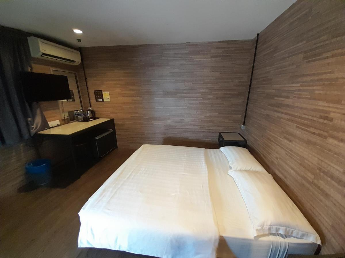 ทาเล้นท์ มอร์เตอร์ พาร์ค โฮเต็ล Motel กลัง ภายนอก รูปภาพ