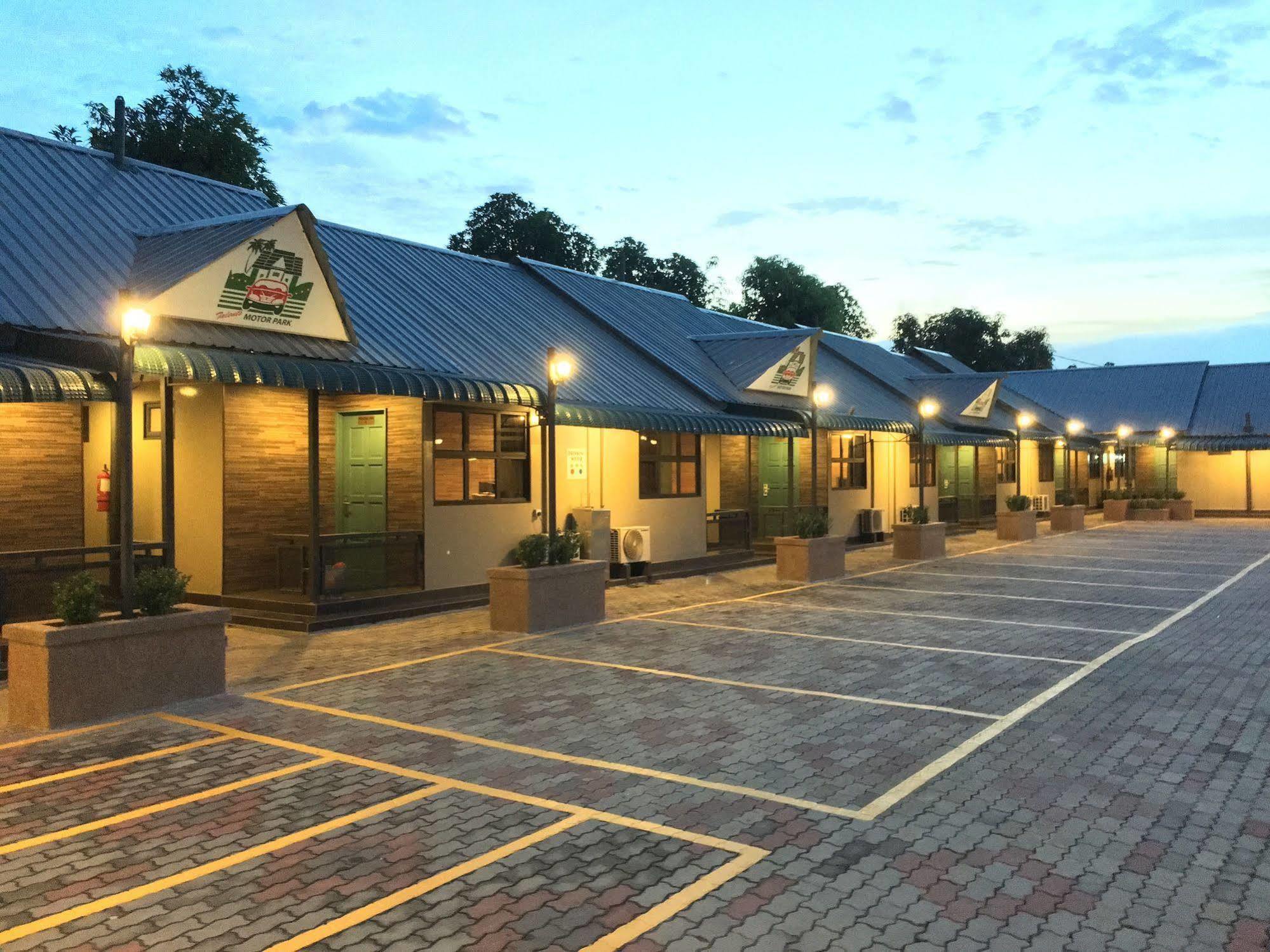 ทาเล้นท์ มอร์เตอร์ พาร์ค โฮเต็ล Motel กลัง ภายนอก รูปภาพ